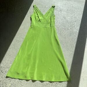 Stunning 100% silk lime green dress